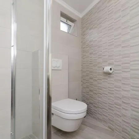 Sea View Apartment 10 Minutes Walk From Old City Dubrovnik Exterior photo